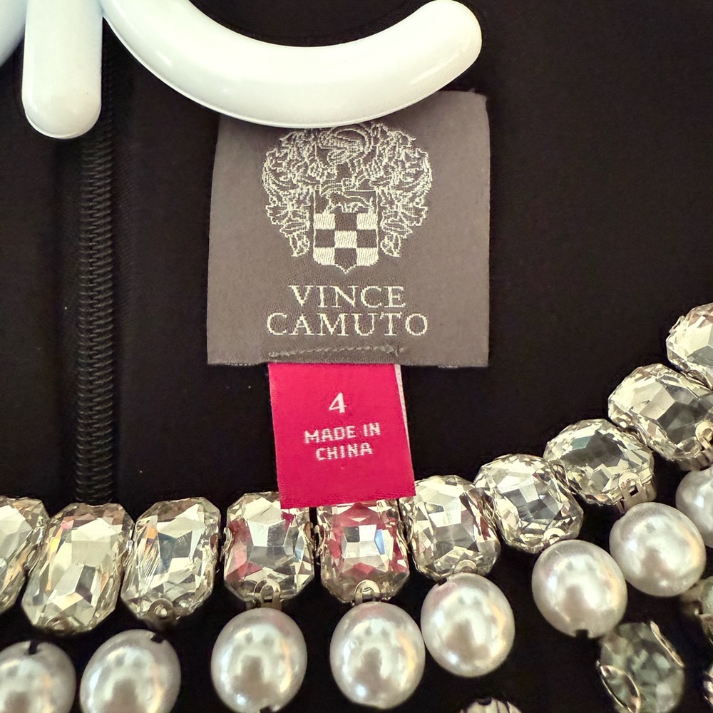 Vince Camuto Elegant Black Maxi Skirt - Picture 3 of 4